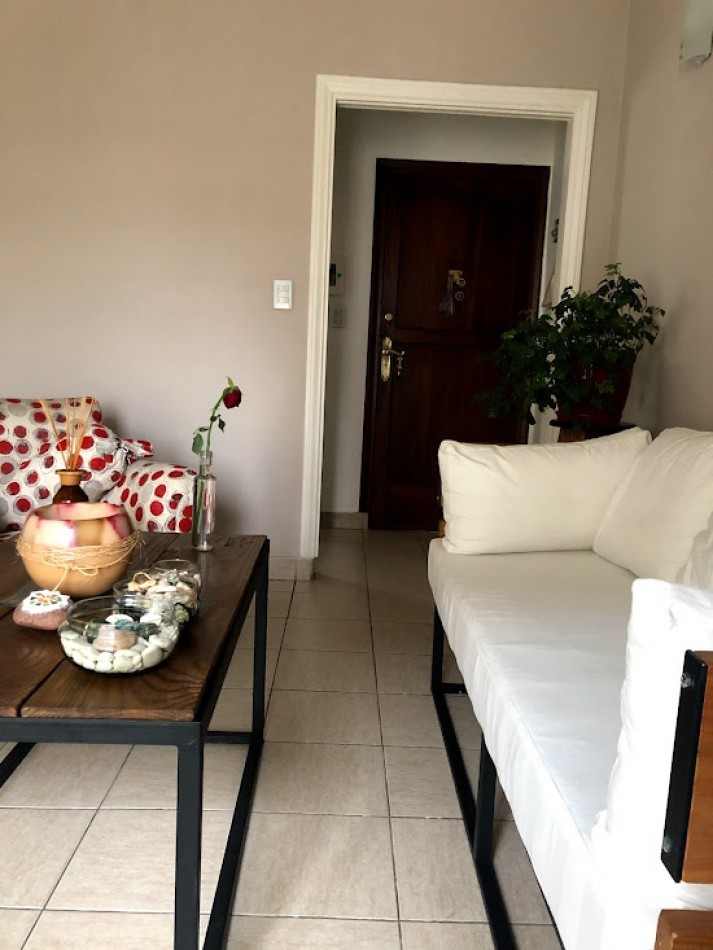 DISPONIBLE DICIEMBRE, ALQUILER por temporada corta o de verano en  Mar del Plata !!! DEPARTAMENTO  2 amb.  2/3 PLAZAS. MUY AMPLIO, LUMINOSO Y TRANQUILO.  ZONA CHAUVIN, 1o PISO POR  ESCALERA,  HERMOSO !!!!
