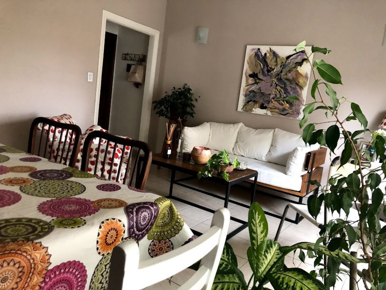 DISPONIBLE DICIEMBRE, ALQUILER por temporada corta o de verano en  Mar del Plata !!! DEPARTAMENTO  2 amb.  2/3 PLAZAS. MUY AMPLIO, LUMINOSO Y TRANQUILO.  ZONA CHAUVIN, 1o PISO POR  ESCALERA,  HERMOSO !!!!