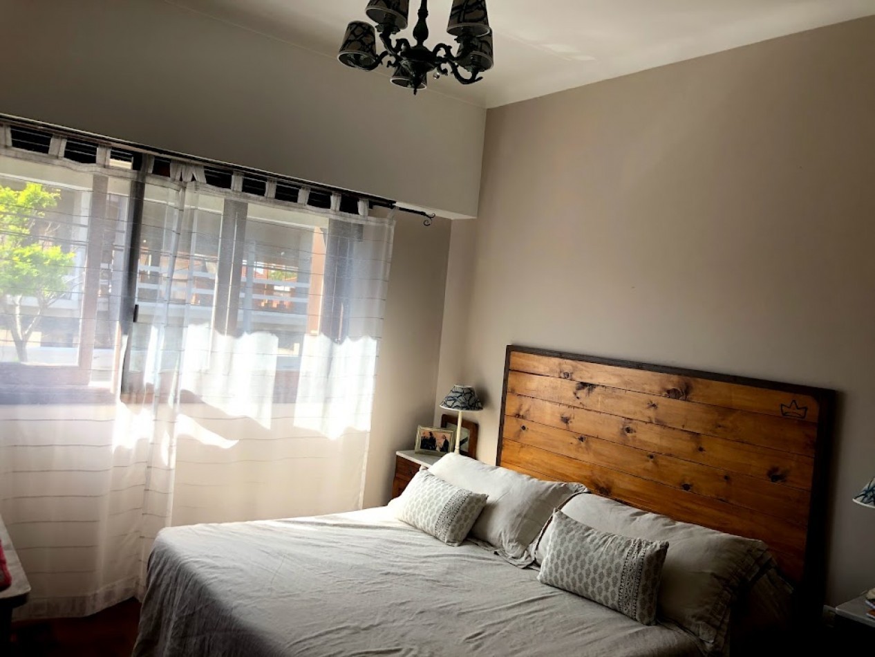 DISPONIBLE DICIEMBRE, ALQUILER por temporada corta o de verano en  Mar del Plata !!! DEPARTAMENTO  2 amb.  2/3 PLAZAS. MUY AMPLIO, LUMINOSO Y TRANQUILO.  ZONA CHAUVIN, 1o PISO POR  ESCALERA,  HERMOSO !!!!