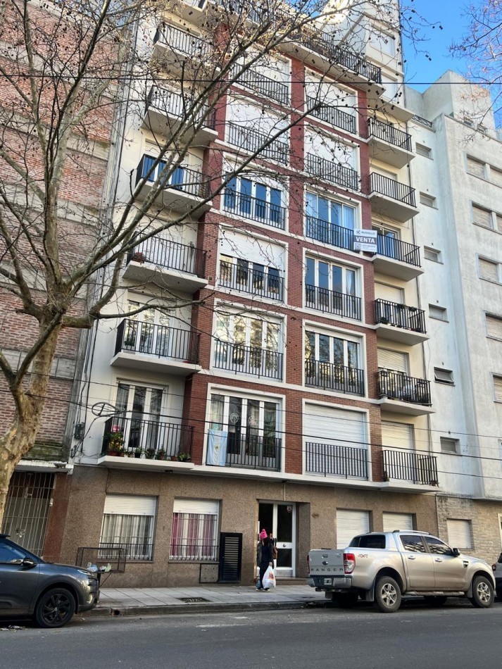 ALQUILER DE DEPARTAMENTO 3 AMBIENTES con COCHERA ZONA GUEMES