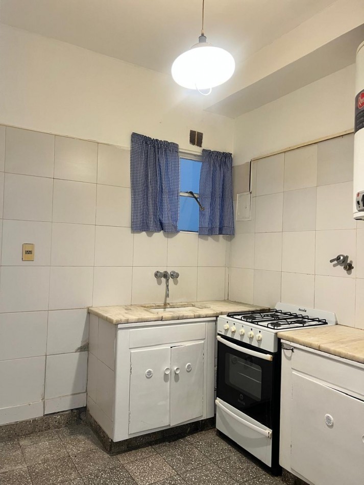 ALQUILER DE DEPARTAMENTO 3 AMBIENTES con COCHERA ZONA GUEMES