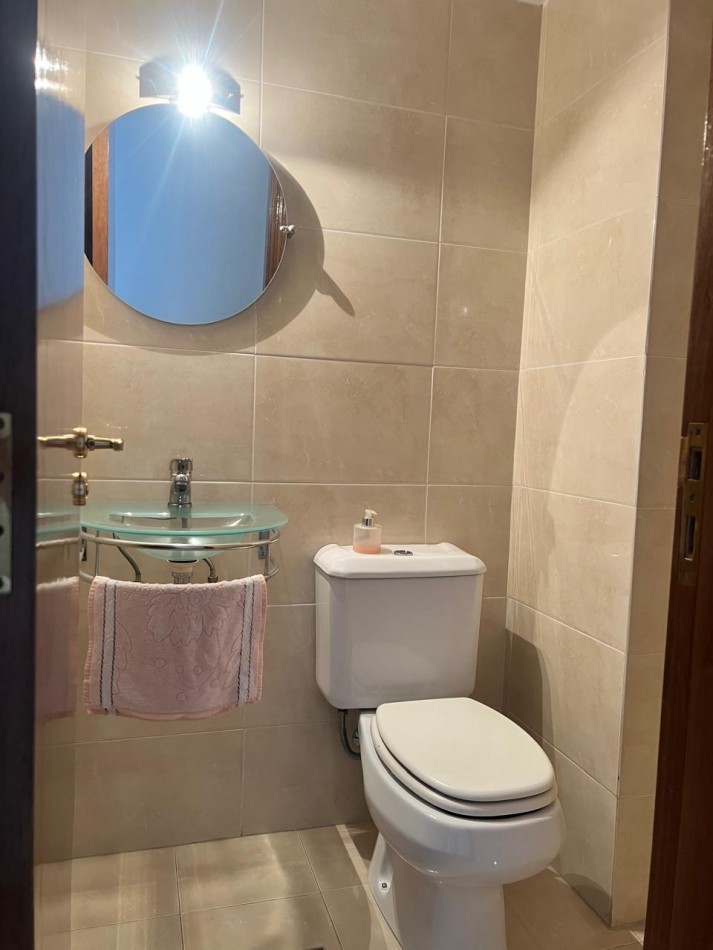 ALQUILER 24 MESES, MDP, IMPACTANTE PISO DE 3 AMB. LIVING COMEDOR, COCINA COMEDOR, LAVADERO , BALCONES, DOS COCHERAS, VISTA PLENA AL MAR  DESDE TODOS LOS AMBIENTES, UNICO !!!! CON MUEBLES !!!!