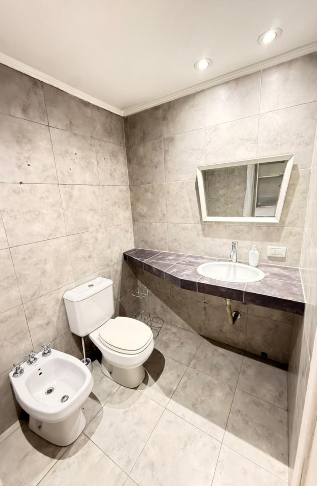 PH EN ALQUILER EN  MDP, PH 1 AMB. MUY AMPLIO CON TERRAZA PROPIA, 1° PISO X ESCALERA