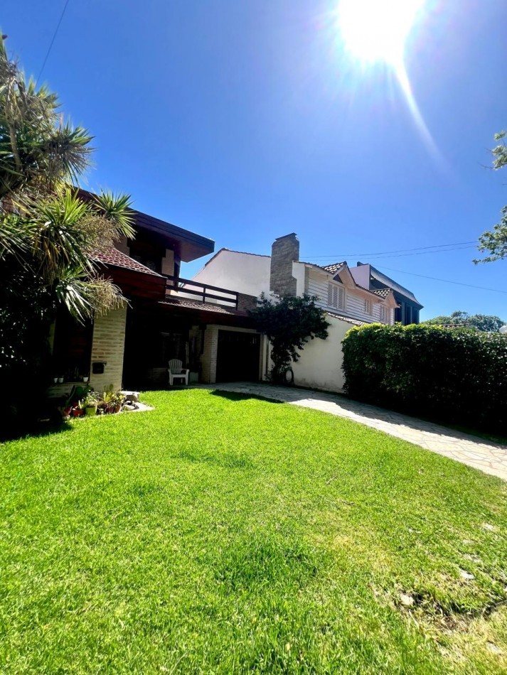 VENTA| CHALET| 4 AMBIENTES| PLAYA GRANDE