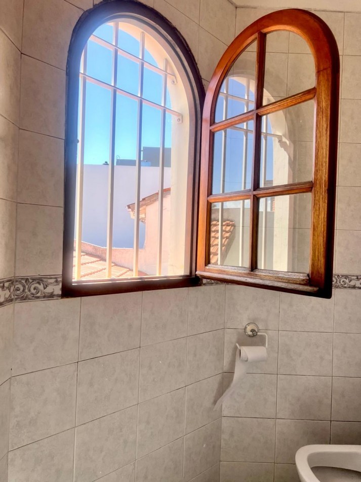 VENTA| CHALET| 4 AMBIENTES| PLAYA GRANDE