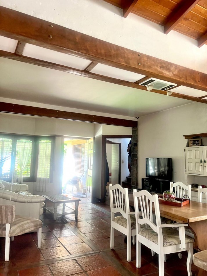 VENTA| CHALET| 4 AMBIENTES| PLAYA GRANDE