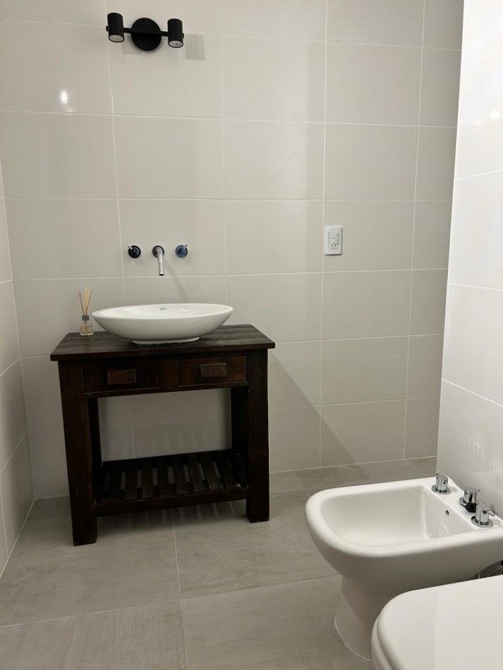 VENTA MDP, PLAYA GRANDE, DEPTO A MTS DEL MAR, 3 AMB CON DEPENDENCIA, COCHERA Y TERRAZA PROPIA, VISTA PLENA A PLAYA GRANDE