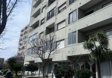 Alquiler anual departamento 4 ambientes zona Cerrito y Solis, 4 amb. balcon y cochera