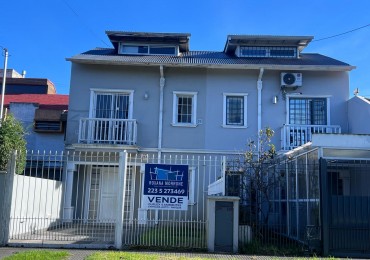 VENTA HERMOSO DUPLEX DE 4 AMBIENTES, ENTRADA D E AUTO Y PARQUE,  ZONA CONSTITUCION