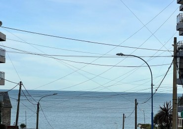 venta Mar del Plata,  2 amb. con cochera a metros del mar, excelente opcion  !!! IM - PER -  DI - BLE !1!!