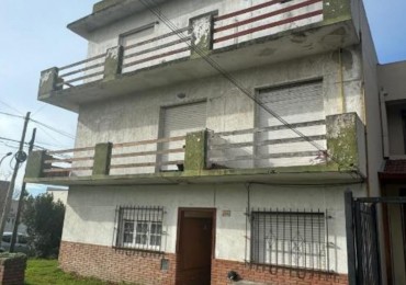VENTA PH 2 AMB. PB. AL FRENTE y CON PATIO. ZONA COLINAS DE PERALTA RAMOS