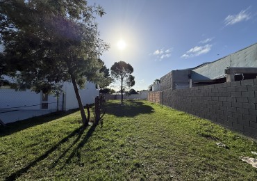 Lote en venta Barrio Los Pinares