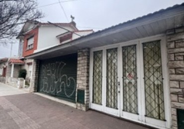 VENTA BARRIO SAN JOSE, chalet tipico MDP, MAS LOCAL AL FRENTE